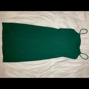 Green body con dress